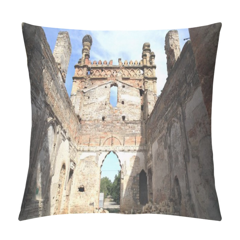 Personality  Ruined Architectural Monument Of Romanticism, The Palace Of The Arab-Gothic Architecture Ivan Kuris, Construction Of In 1820 Pillow Covers