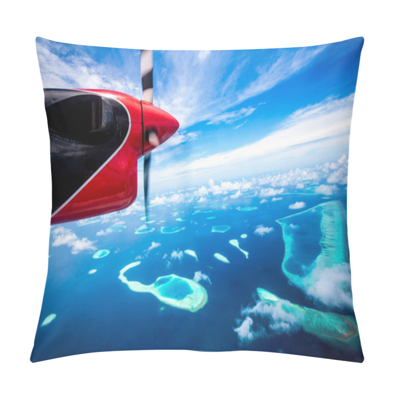 Personality  Maldives Indian Ocean - Hotel On The Island Pillow Covers