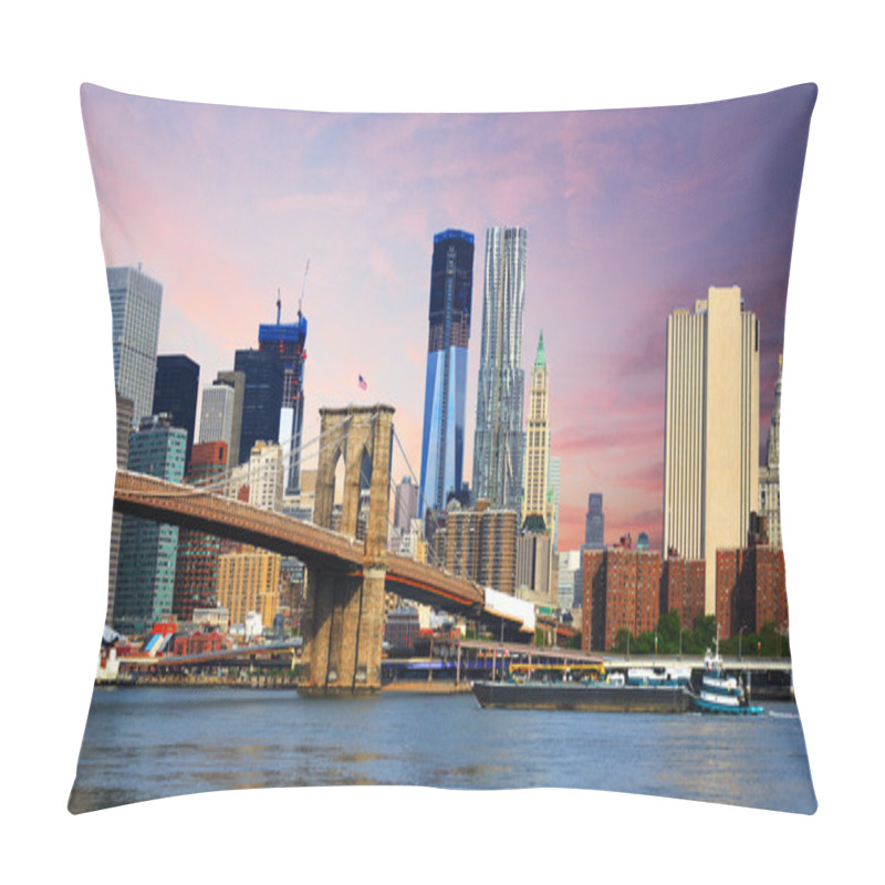 Personality  Brooklyn Bridge In New York Pillow Covers