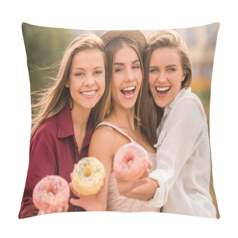 Personality  Happy Girls Pillow Covers