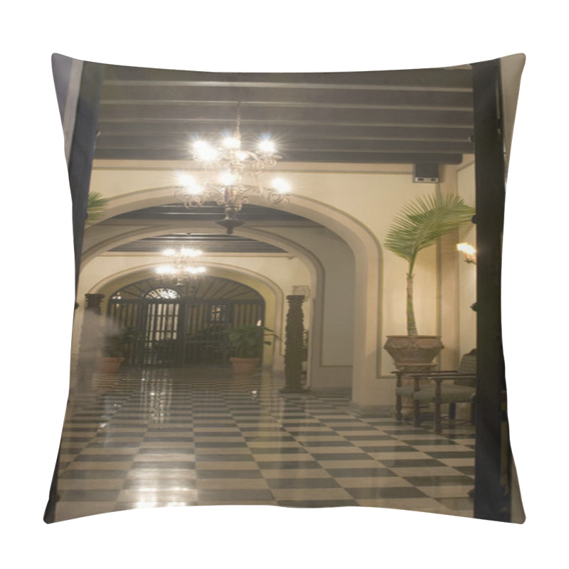 Personality  Lobby Old Hotel Pillow Covers