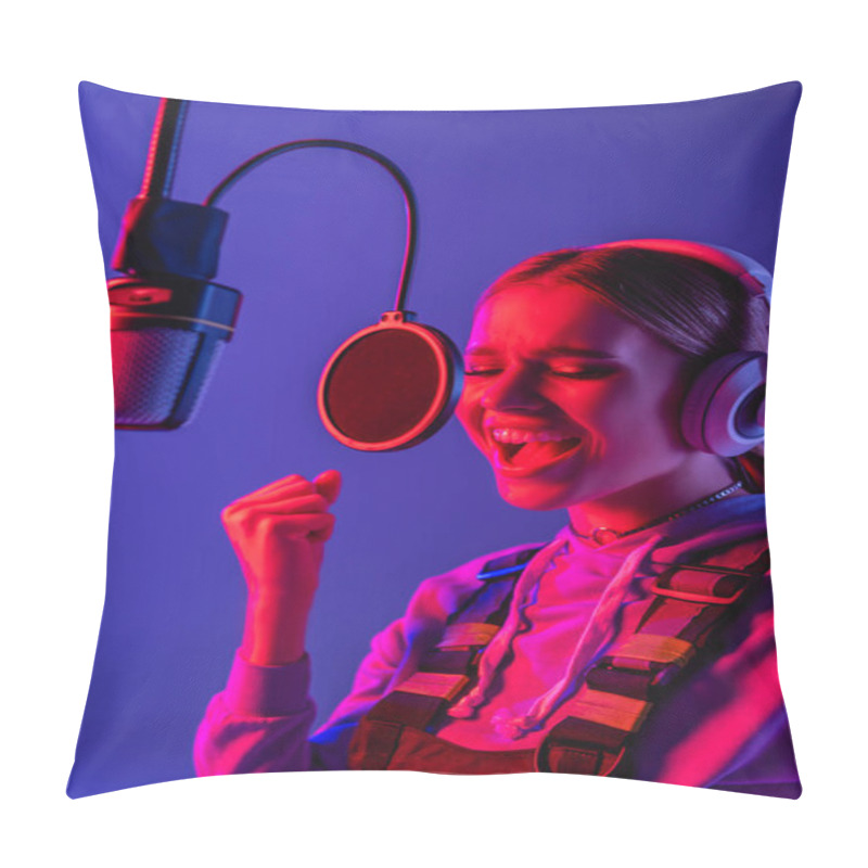 Personality  Young Singer In Wireless Headphones Singing Song In Microphone On Purple With Color Filter  Pillow Covers