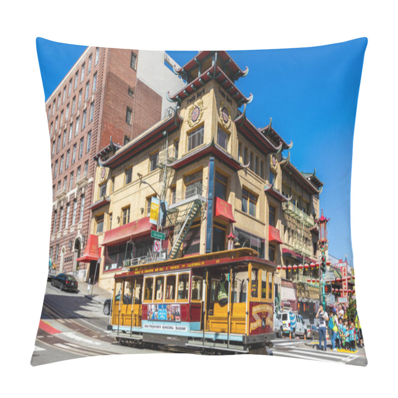 Personality  San Francisco, USA - September 27, 2019: Cable Car Drove Through The Junction On Slope Of Chinatown With Walking People On Crosswalk And Background Of Old Chinese Style. Pillow Covers