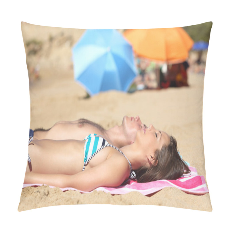 Personality  Sunbather Couple Sunbathing On The Beach Pillow Covers