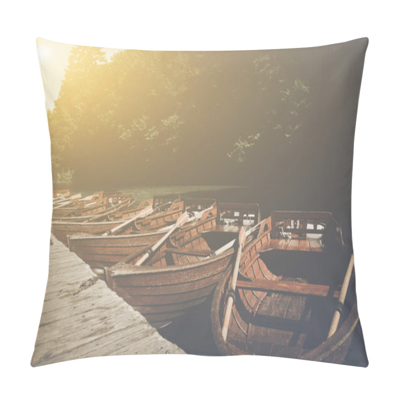 Personality  Wooden Boats Docked In Lake Pillow Covers