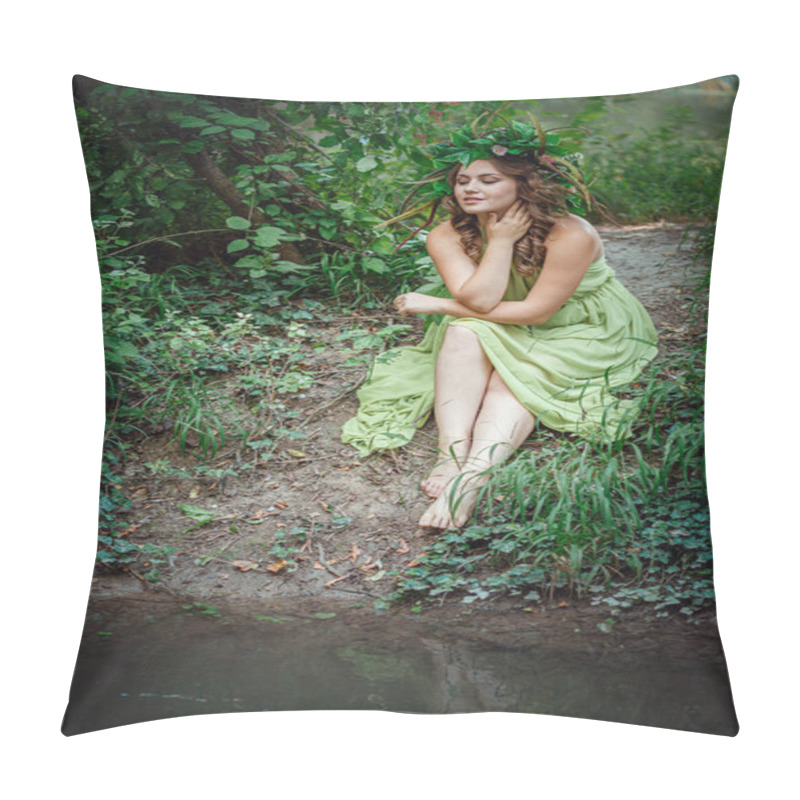 Personality  Beautiful Young Woman In A Green Dress And A Wreath In A Sunny Forest. Ceremony On Midsummer Or Earth Day. Idea And Concept Of Perfume, Fairy Tales And Happiness Pillow Covers