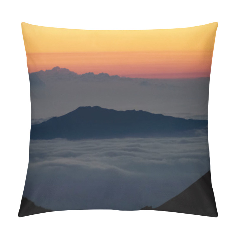 Personality  Sunset On The Summit Of Mauna Kea On The Big Island Of Hawaii  Pillow Covers