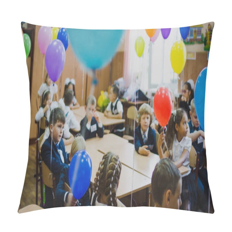 Personality  Zaporozhye, Ukraine - September 1, 2018: Blurred Background Of Children In School Uniform Sitting In The Training Room Decorated With Multicolored Balloons, Business Meeting And Educational Concept Pillow Covers