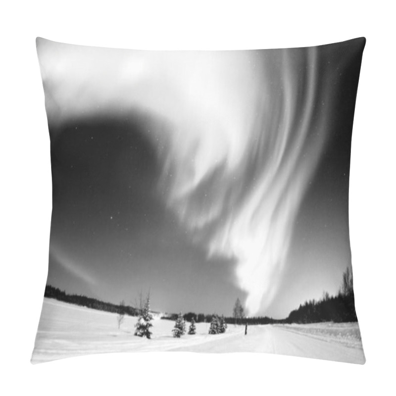 Personality  Aurora Natural Phenomenon Background  In Black And White HDR Pillow Covers