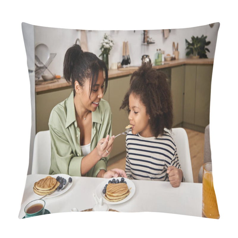 Personality  A Mother Lovingly Feeds Her Daughter Pancakes And Blueberries During A Cozy Breakfast Together Pillow Covers