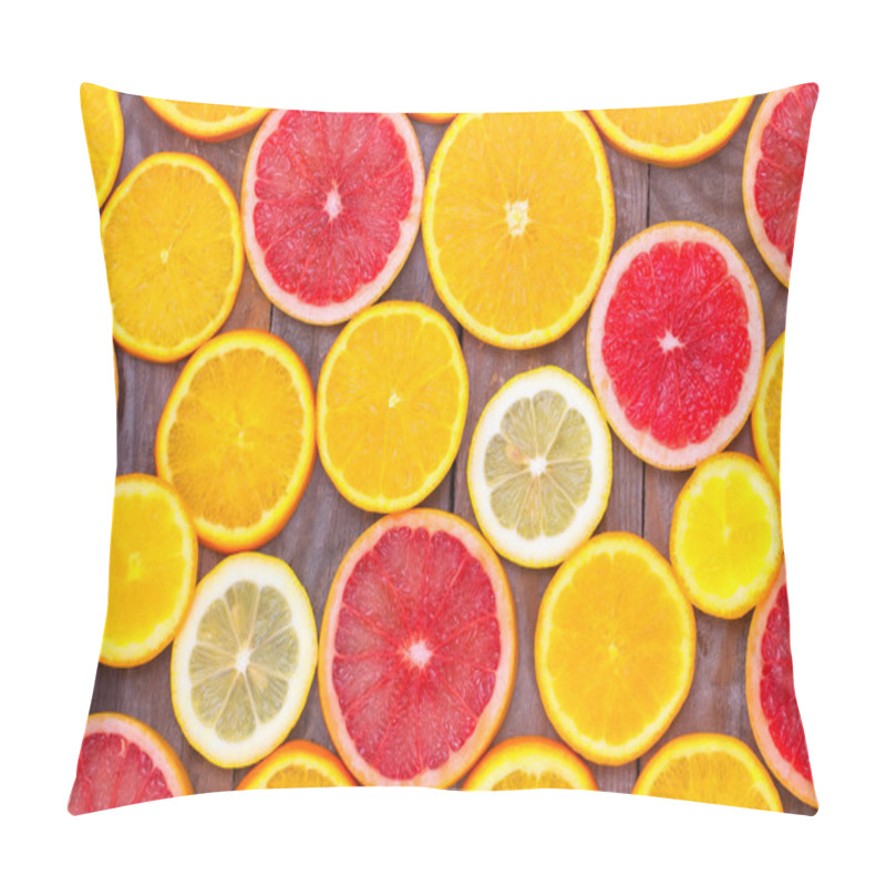 Personality  Sliced Citrus On Wooden Board Close Up. Pillow Covers