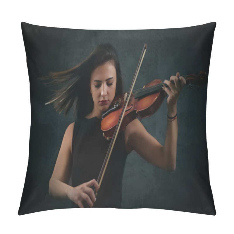 Personality  Beautiful Violinist Woman Pillow Covers