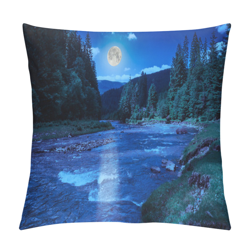 Personality  Mountain River Pillow Covers