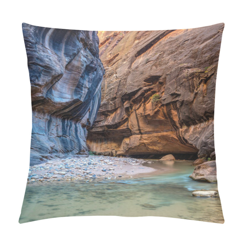 Personality  Ambient Light Of The Narrows Pillow Covers