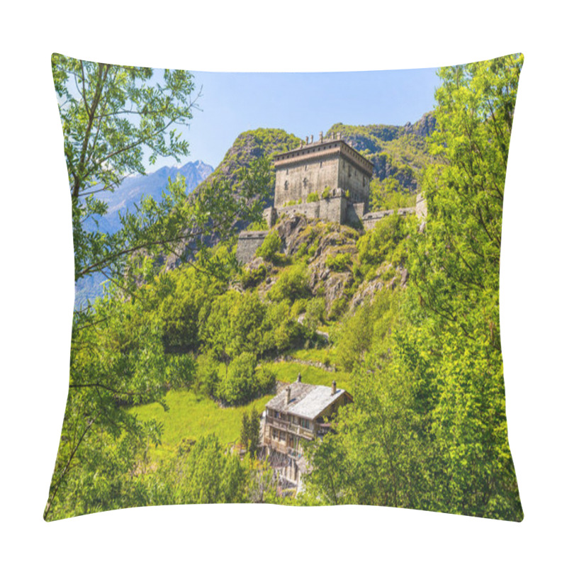 Personality  Verres Castle, Aosta Valley, Northern Italy Pillow Covers