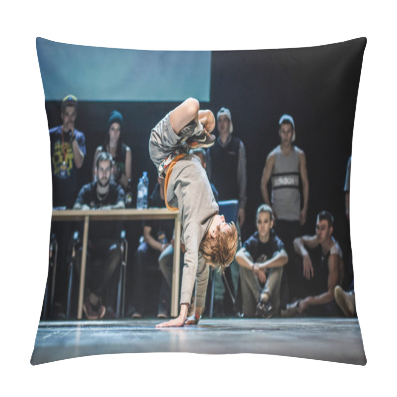 Personality  RUSSIA, YAROSLAVL - OCT. 2013: Breakdance Battle Competition Among Kids, Teenagers And Adults Hip-hop Bboys. Pillow Covers