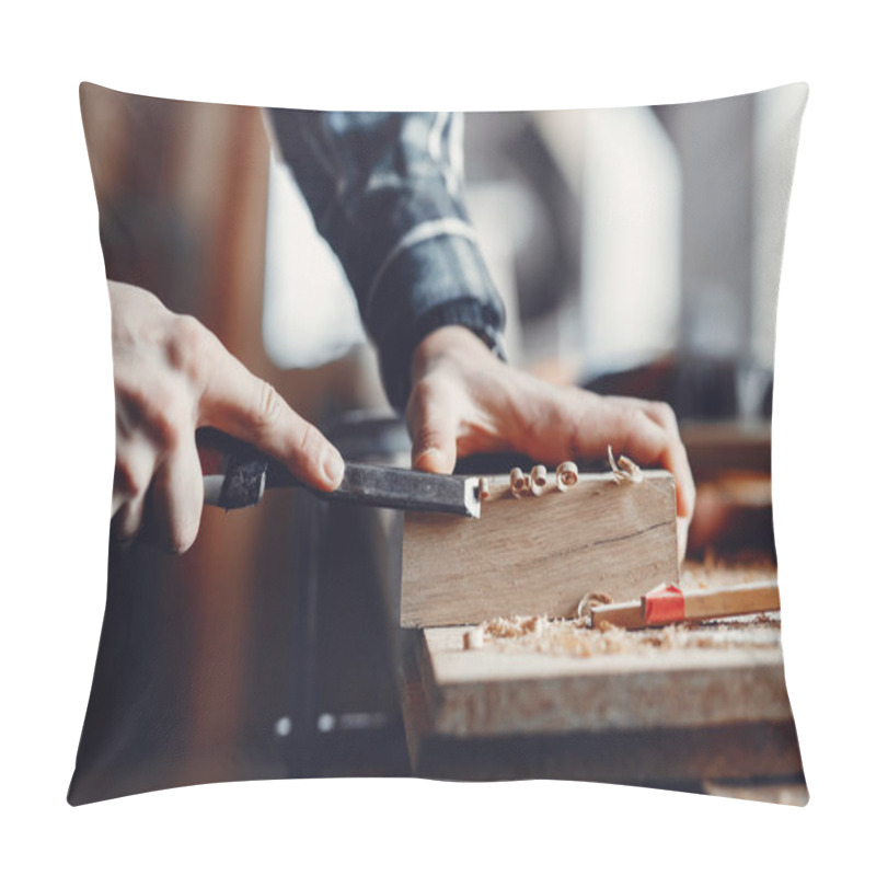 Personality  The Carpenter Works With A Tree Pillow Covers