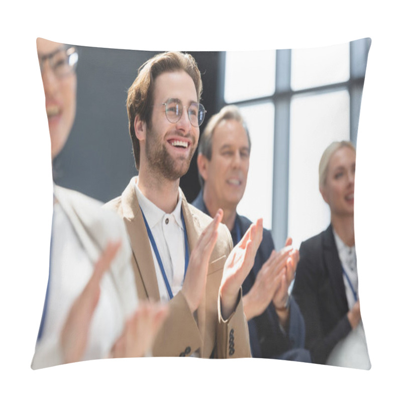 Personality  Selective Focus Of Young Businessman Applauding With Multiethnic Colleagues On Seminar Pillow Covers