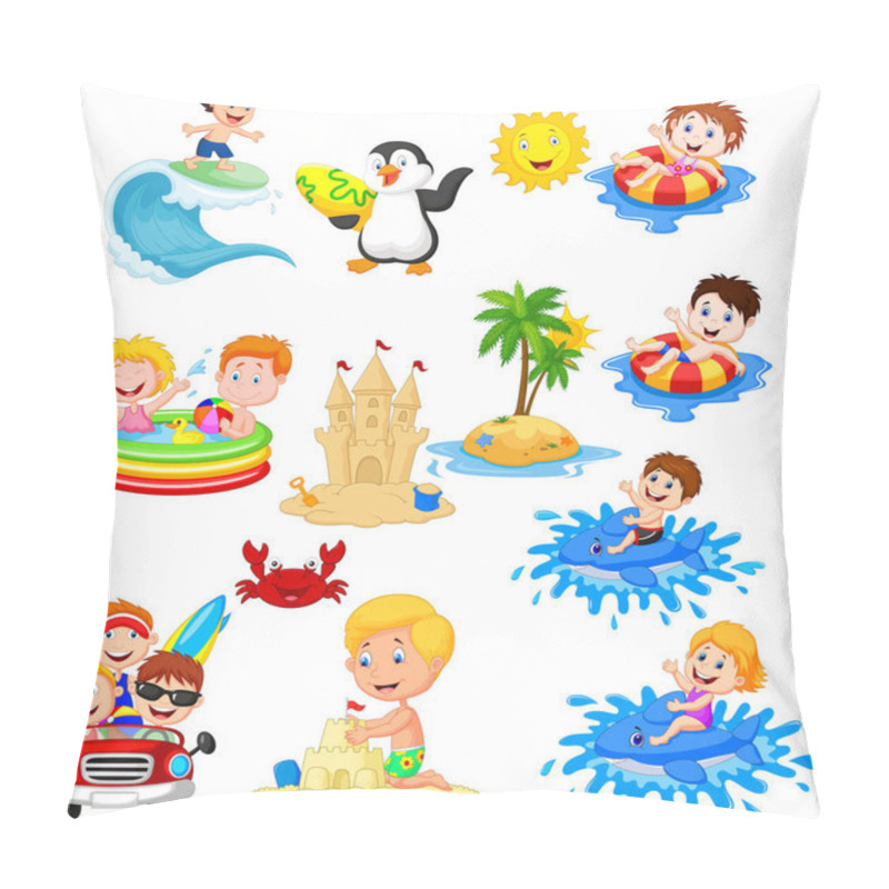 Personality  Cute Little Kids Playing On The Beach Pillow Covers