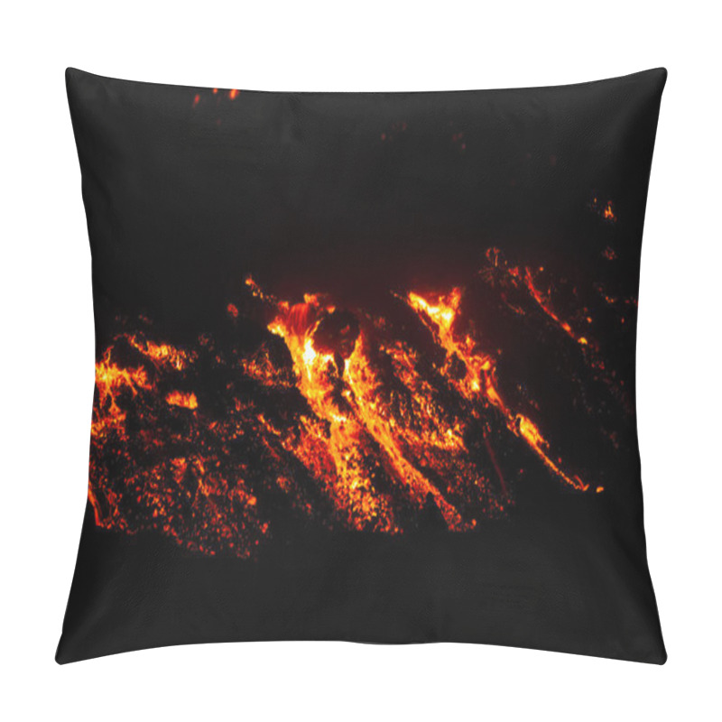 Personality  LAva Flow Of Night Pillow Covers