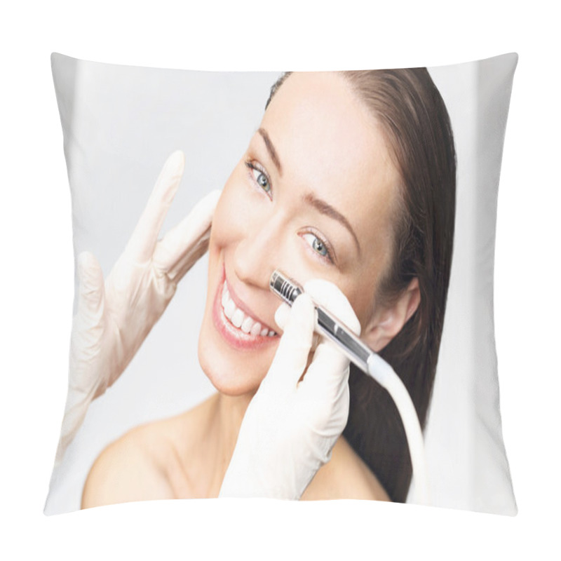 Personality  Dermabrasion Pillow Covers