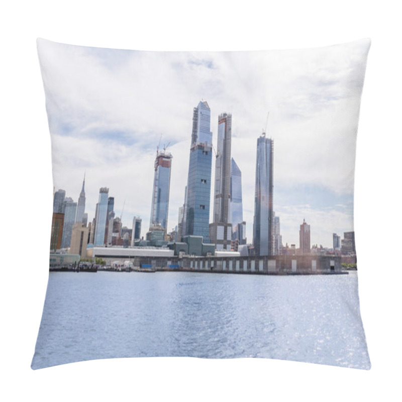 Personality  Scenic View Of New York Buildings And Atlantic Ocean, Usa Pillow Covers