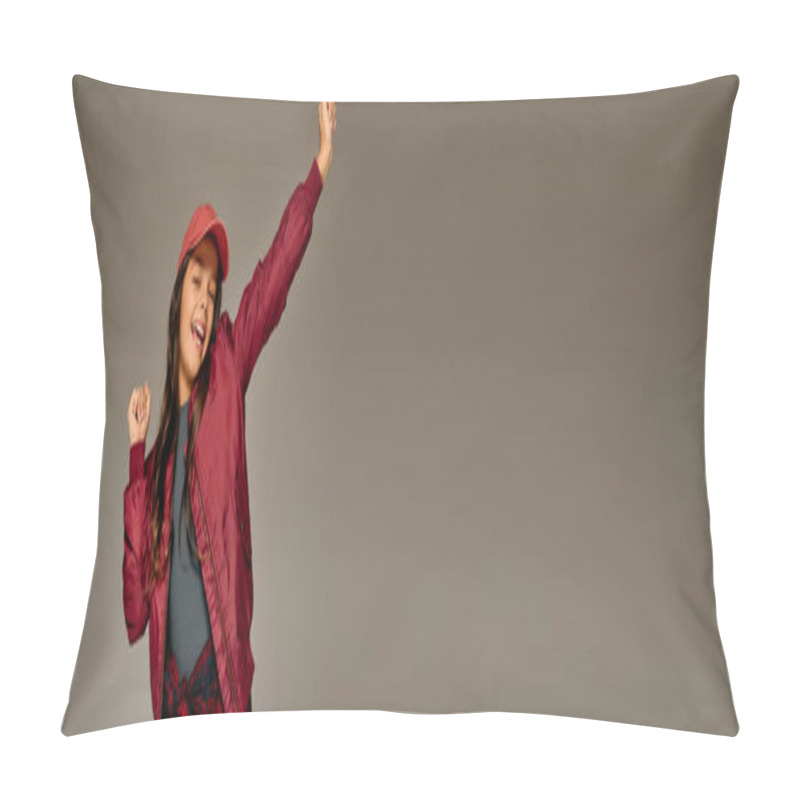 Personality  Excitable Girl Dances Happily, Embodying Christmas Cheer With Her Vibrant Outfit And Attitude. Pillow Covers