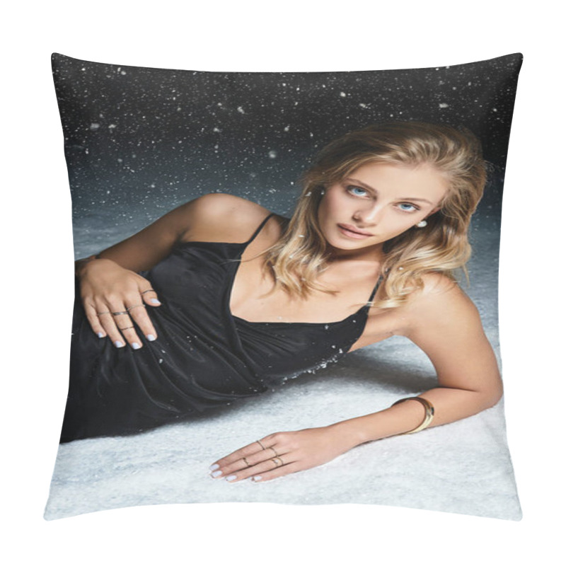 Personality  A Young Woman In A Black Dress And Sparkling Accessories Relaxes In The Snow. Pillow Covers