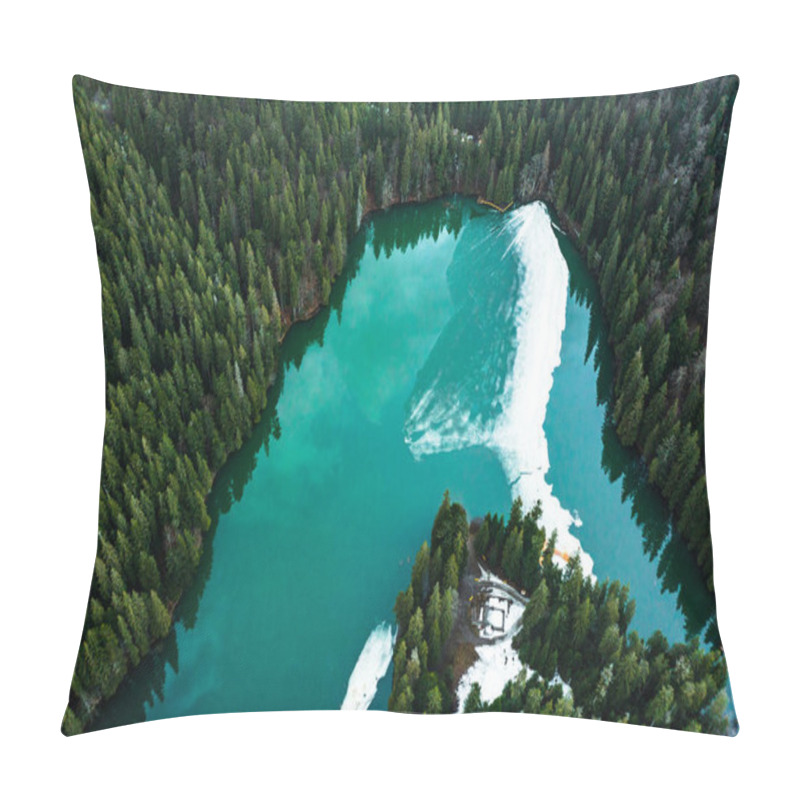 Personality  Lake Synevyr In The Carpathians, Top View Of The Lake, Mountain Lake Covered With Ice, Ice Line On Lake Synevyr, National Park. Pillow Covers