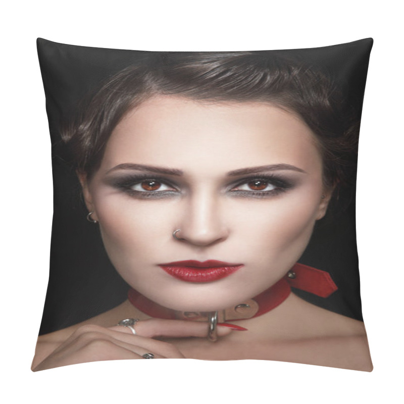 Personality  Beautiful Woman In Red Collar Pillow Covers