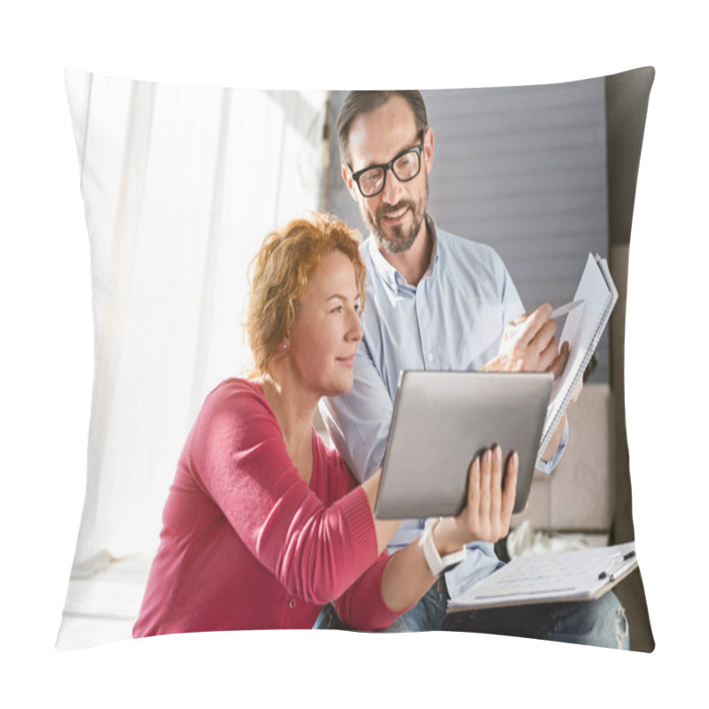 Personality  Couple Sharing Ideas At Home Pillow Covers