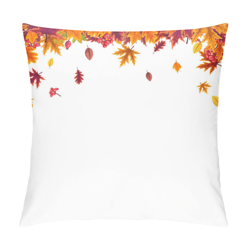 Personality  Vector Seamless Pattern With Stylized Autumn Leaves. Pillow Covers