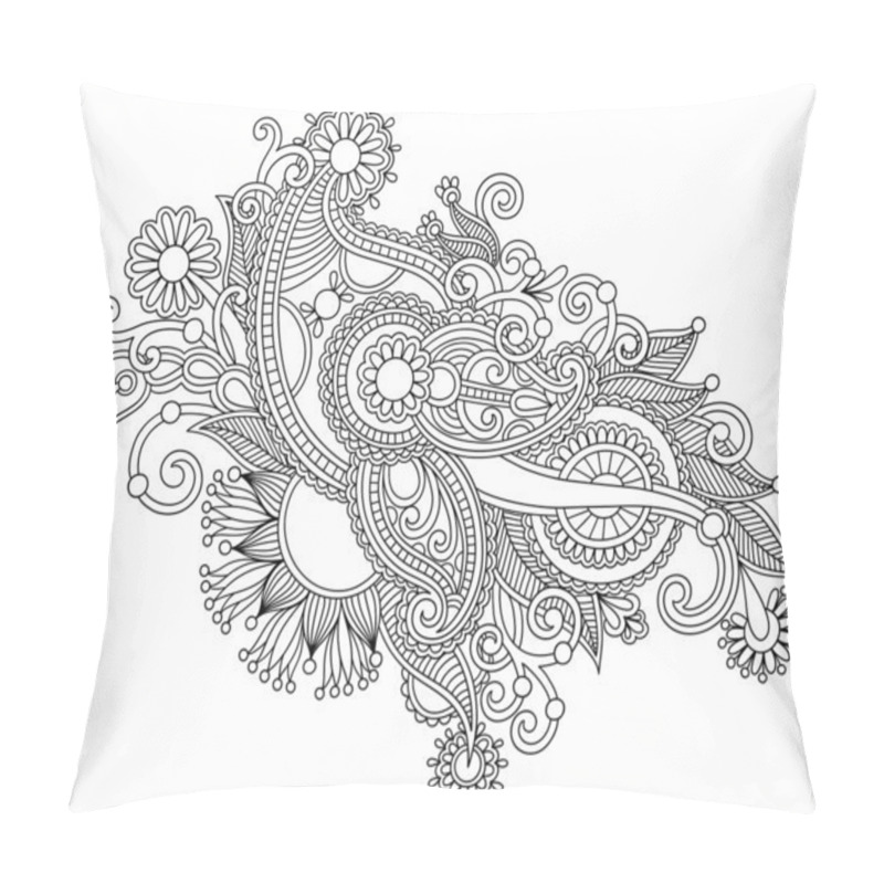 Personality  Hand Draw Black And White Line Art Ornate Flower Design Pillow Covers