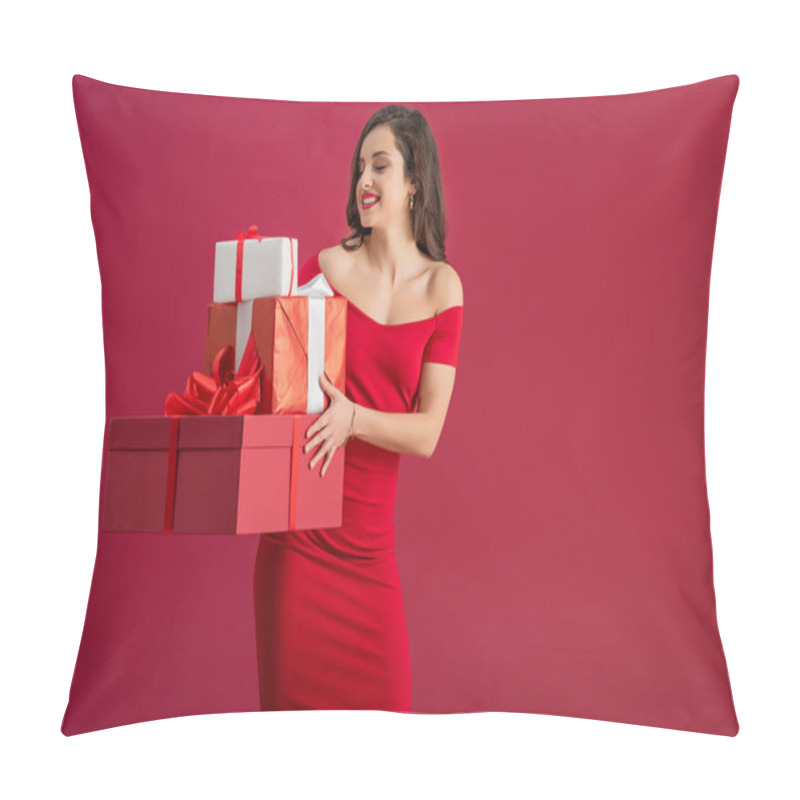 Personality  Sexy, Elegant Girl Holding Gift Boxes While Smiling Isolated On Red Pillow Covers