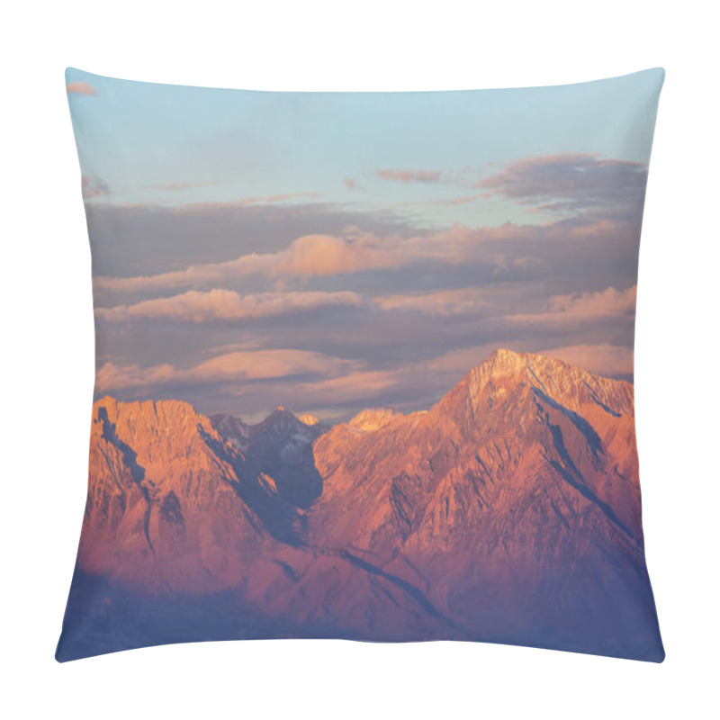 Personality  Sierra Nevada Mountains Pillow Covers