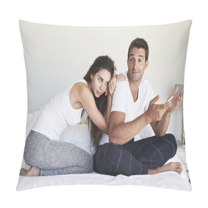 Personality  Guy Shrugging Next To Girl Pillow Covers