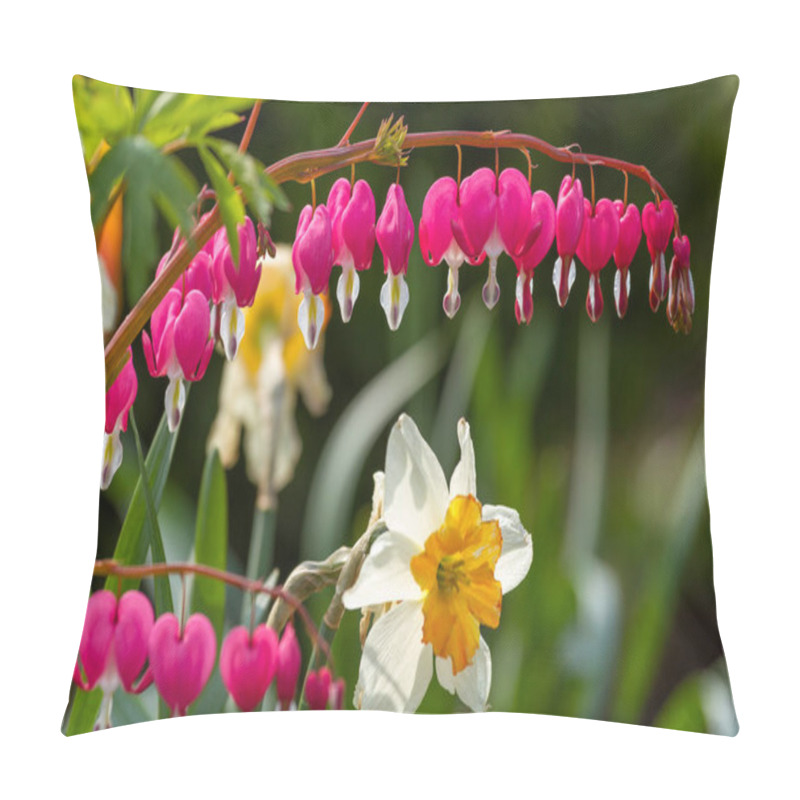 Personality  Heart Shaped Flowers In The Garden Pillow Covers