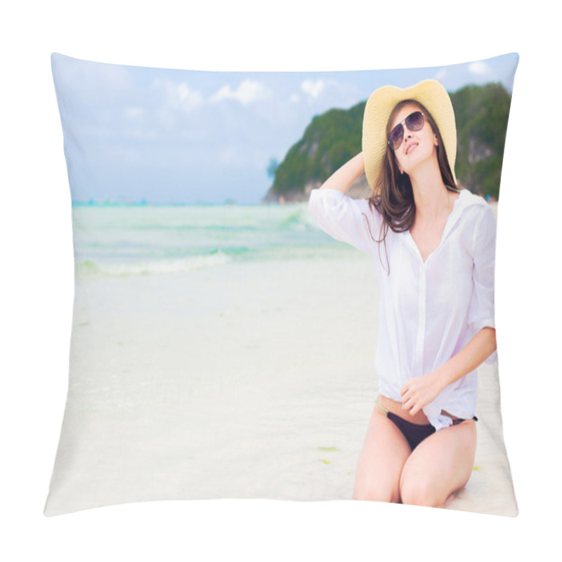 Personality  Back View Young Long Haired Woman In White Shirt And Straw Hat Sitting On Beach Pillow Covers