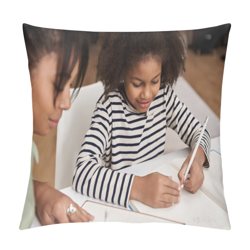 Personality  A Loving Mother And Her Little Daughter Are Happily Drawing Together At The Table. Pillow Covers