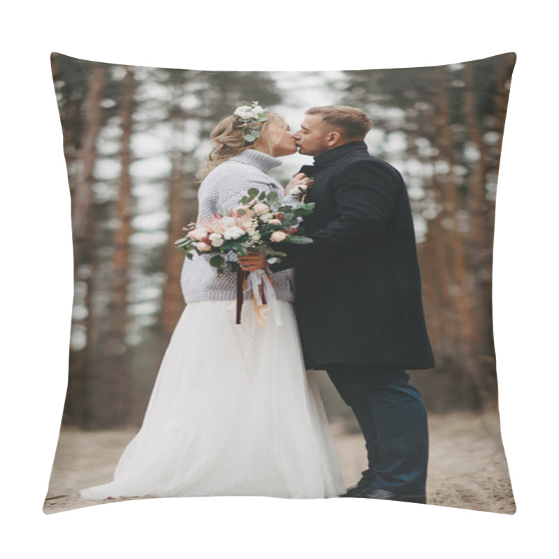 Personality  Newlyweds Embrace And Kiss At Forest Path In A Coniferous Forest Among Pine Trees. Pillow Covers