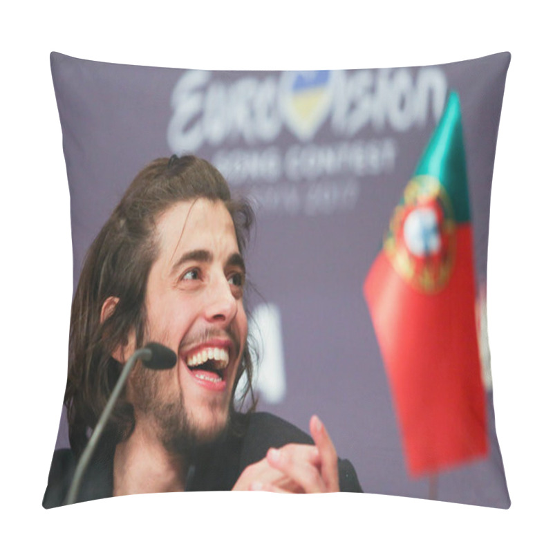 Personality   Salvador Sobral From Portugal Eurovision 2017 Pillow Covers