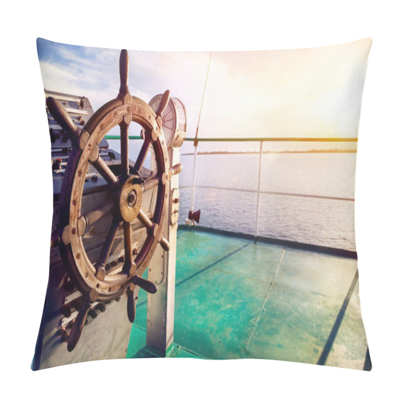 Personality  Cruise At Sunset Pillow Covers