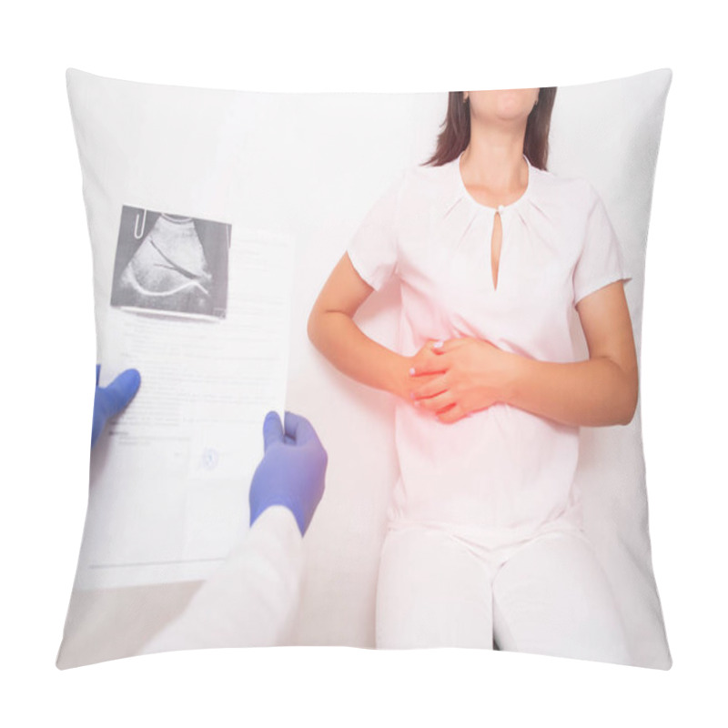 Personality  The Doctor Examines A Girl Patient With Pain In The Hypochondrium Gall Bladder. Gallbladder Disease Cholecystitis And Biliary Dyskinesia Pillow Covers