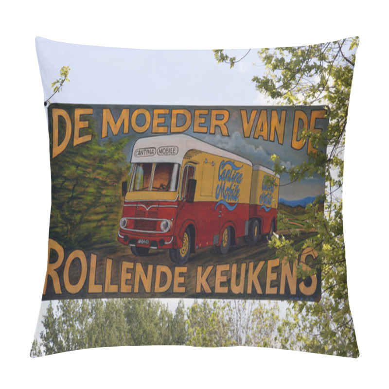 Personality  Cantina Mobile The Mother Of All Rolling Kitchens Pillow Covers