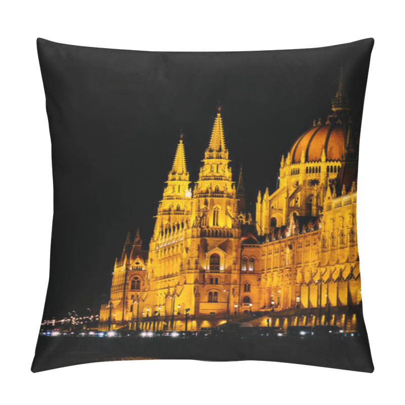 Personality  Hungary, Budapest, Night City View Pillow Covers