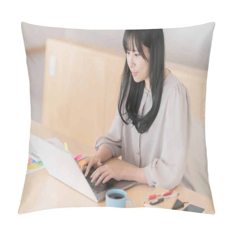 Personality  Asian Black Haired Woman Working From Home Using A Laptop Pillow Covers