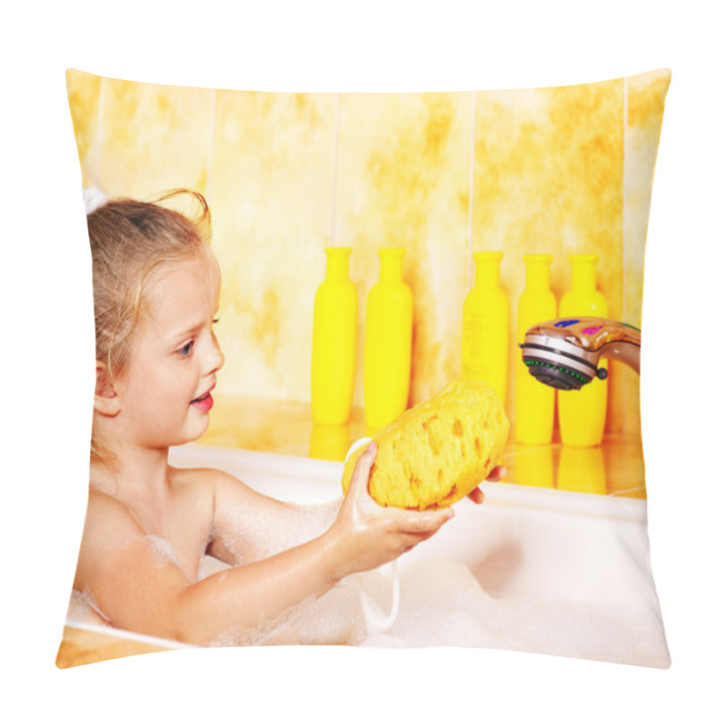 Personality  Kid Washing In Bath. Pillow Covers