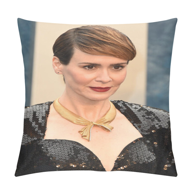 Personality  LOS ANGELES - MAR 12:  Sarah Paulson At The 2023 Vanity Fair Oscar Party At The Wallis Annenberg Center For The Performing Arts On March 12, 2023 In Beverly Hills, CA Pillow Covers