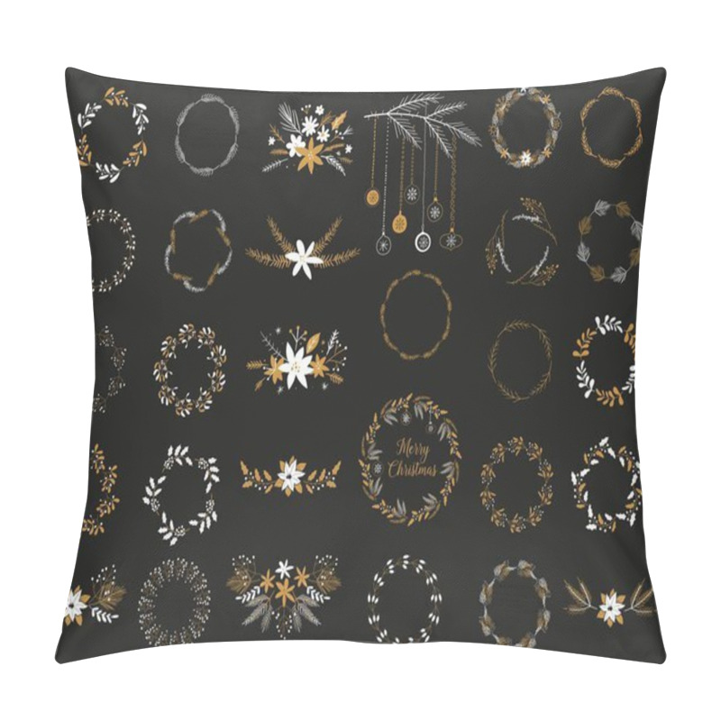 Personality  Christmas Wreath With Black And Gold Branches And Pine Cones.Set Of Round Frames, Doodle Hand Drawn Decorative Wreaths With Branches, Herbs, Plants, Leaves And Flowers, Floral For New Year Invitations Pillow Covers