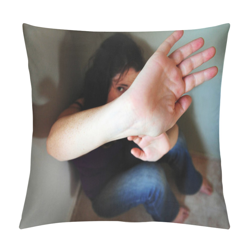 Personality  Violence Victim Pillow Covers